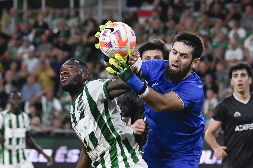 卡拉巴赫：欧冠“黑马”的逆袭传奇